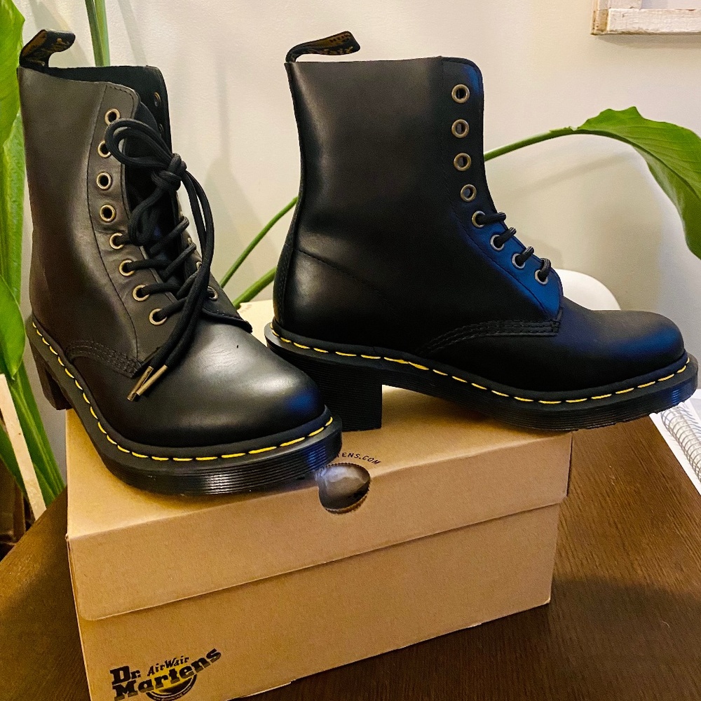Never Worn - Dr. Marten’s Black Clemency Boots, Size 8